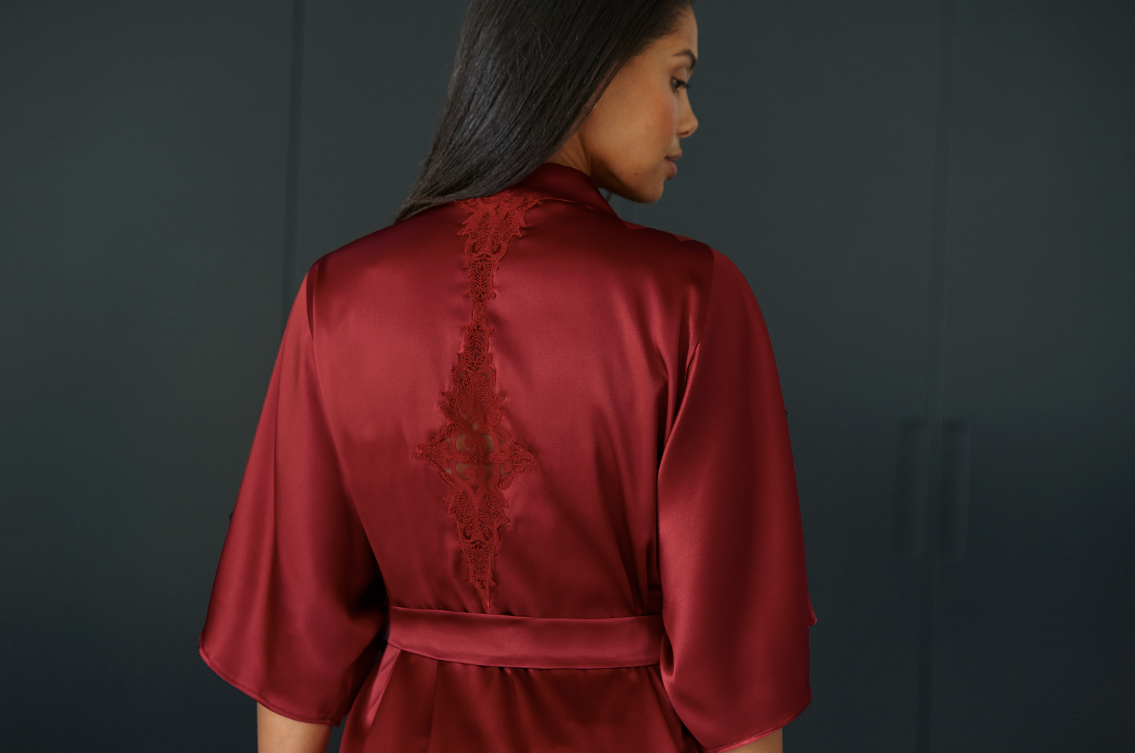 Gisele Silk Robe