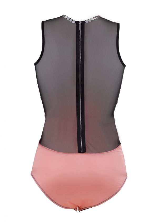 Coraille peach and black body