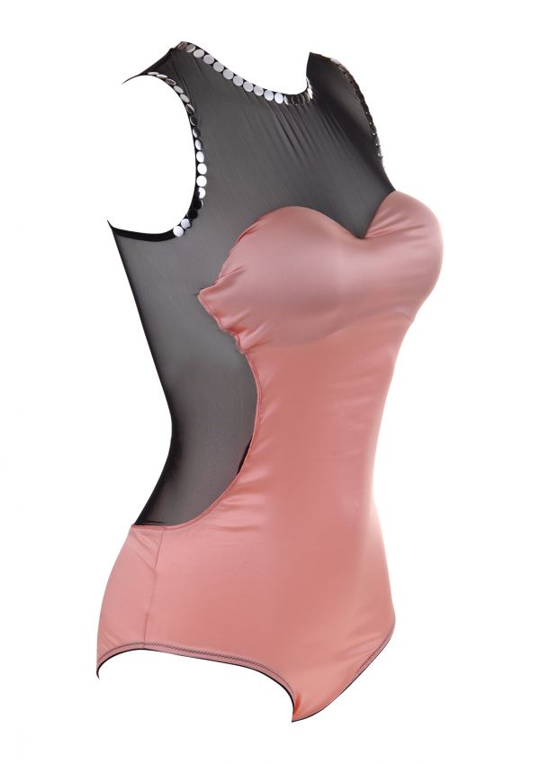 Coraille peach and black body