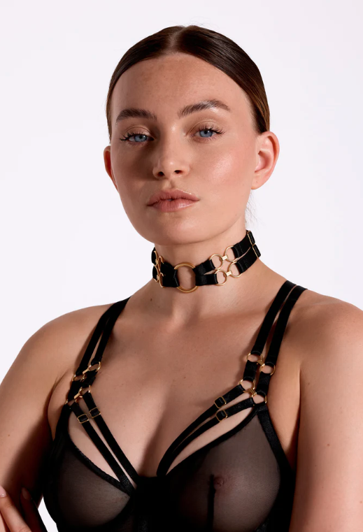 Kleio Black Bondage Collar